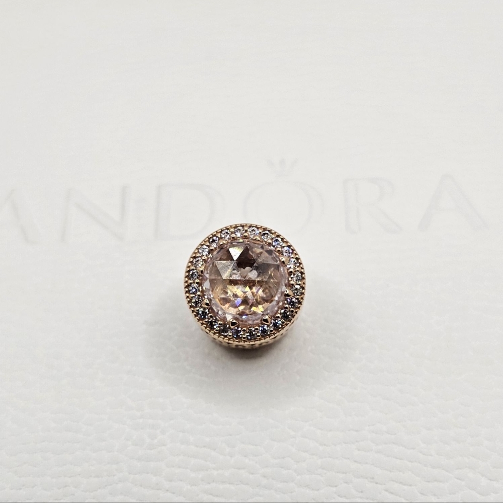 🎁Authentic Pandora ROSE RADIANT CHARM - Picture 2 of 8